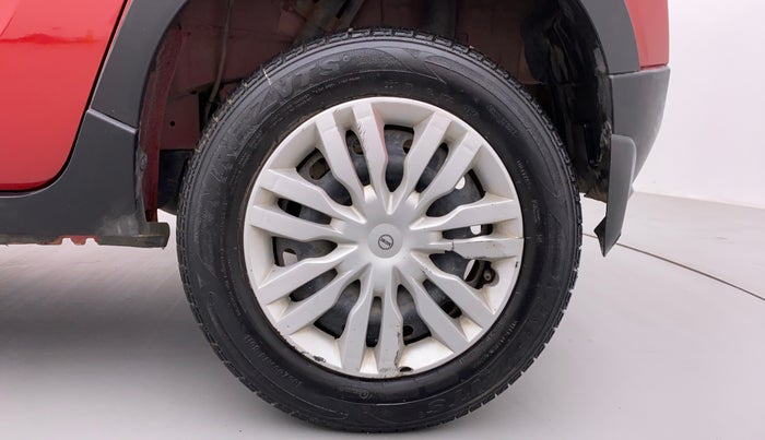2017 Mahindra Kuv100 K4 6 STR, Petrol, Manual, 45,831 km, Left Rear Wheel