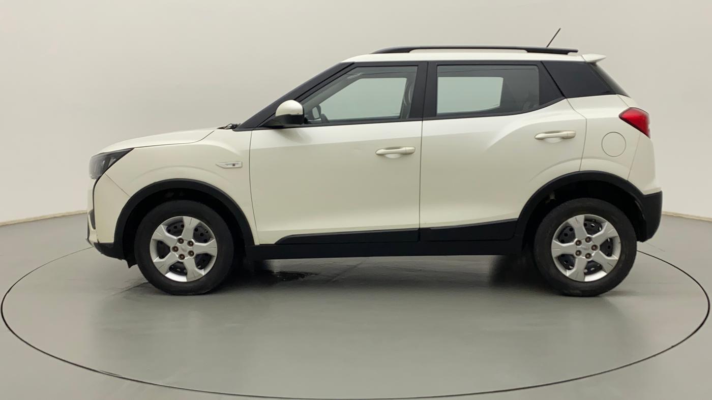 2020 Mahindra XUV300 W6 1.5 DIESEL AMT, Diesel, Automatic, 85,834 km, Left Side