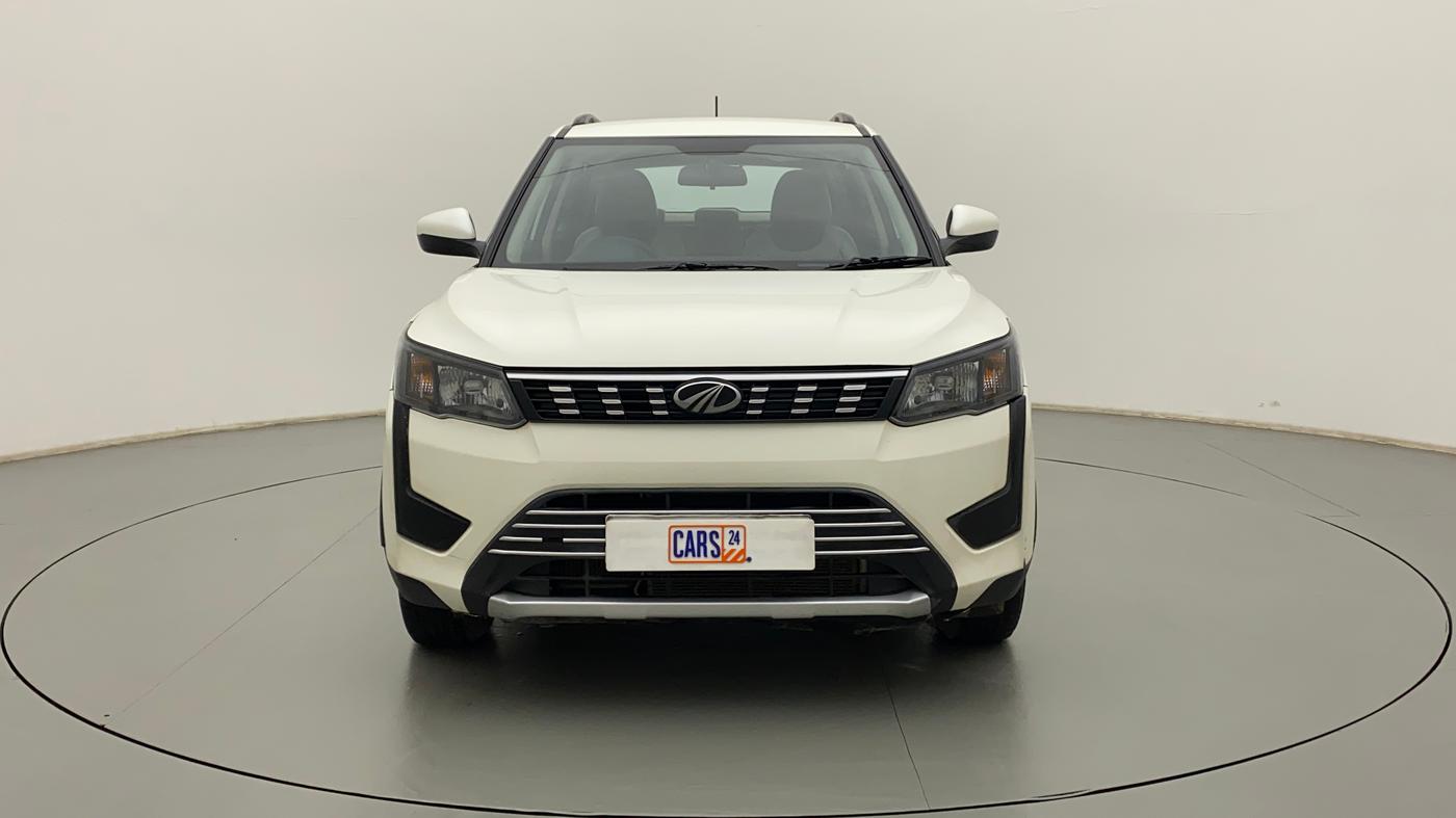 2020 Mahindra XUV300 W6 1.5 DIESEL AMT, Diesel, Automatic, 85,834 km, Front