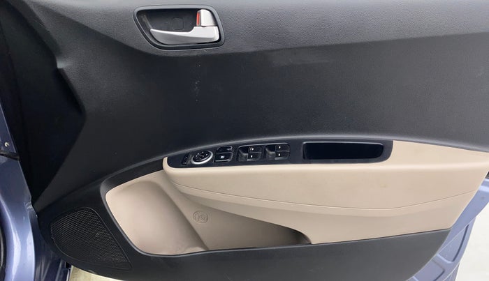 2015 Hyundai Grand i10 ASTA AT 1.2 KAPPA VTVT, Petrol, Automatic, 96,163 km, Driver Side Door Panels Control