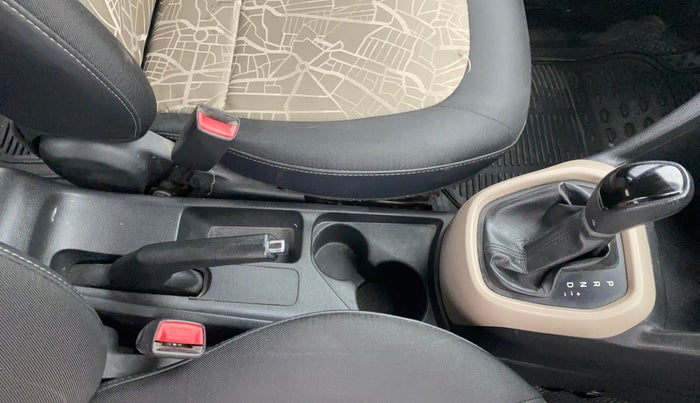 2015 Hyundai Grand i10 ASTA AT 1.2 KAPPA VTVT, Petrol, Automatic, 96,163 km, Gear Lever