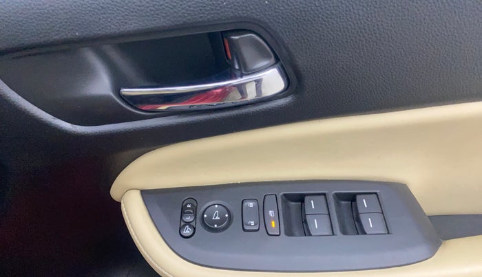 2021 Honda City 1.5L I-VTEC ZX CVT, Petrol, Automatic, 25,911 km, Driver Side Door Panels Control