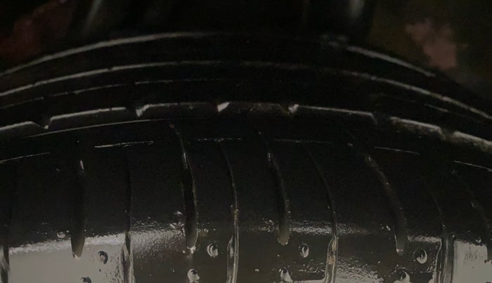 2021 Honda City 1.5L I-VTEC ZX CVT, Petrol, Automatic, 25,911 km, Left Rear Tyre Tread