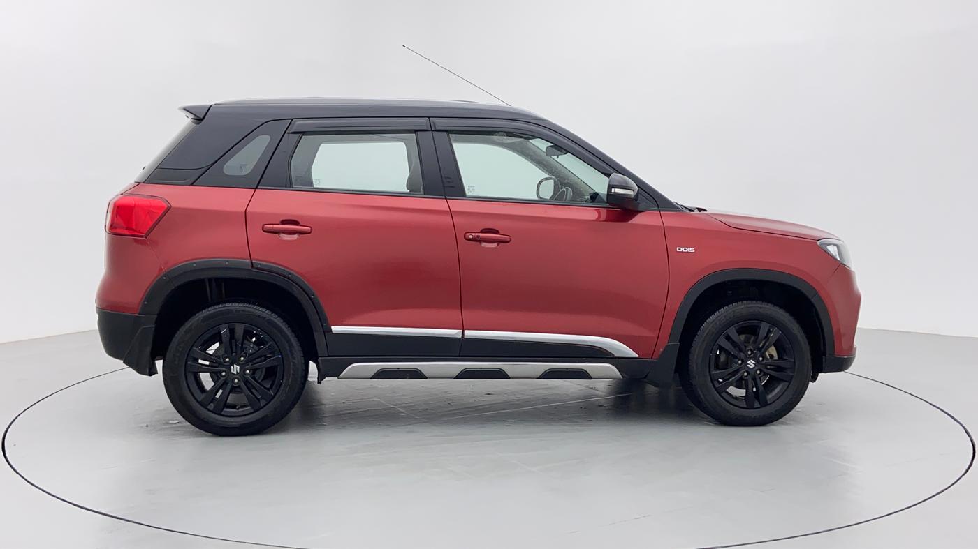 2018 Maruti Vitara Brezza ZDI+ DUAL TONE AMT, Diesel, Automatic, Right Side View