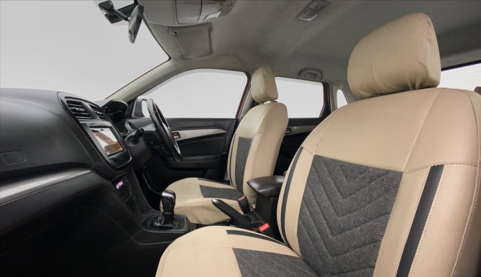 2018 Maruti Vitara Brezza ZDI+ DUAL TONE AMT, Diesel, Automatic, Right Side Front Door Cabin View