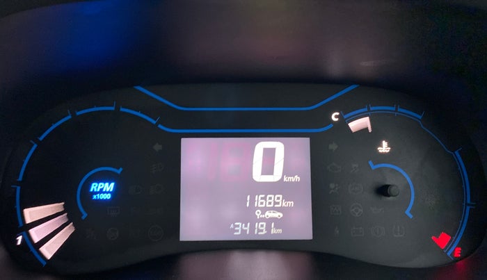 2022 Renault Kwid RXT 1.0, Petrol, Manual, 11,689 km, Odometer Image