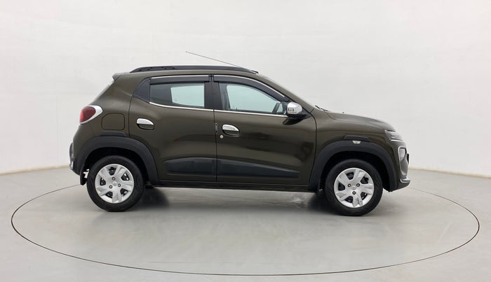 2022 Renault Kwid RXT 1.0, Petrol, Manual, 11,689 km, Right Side View