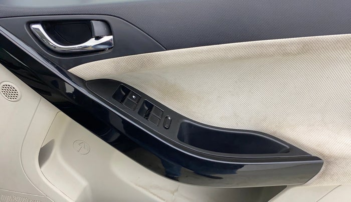 2022 Tata NEXON XZ PLUS DIESEL, Diesel, Manual, 46,142 km, Driver Side Door Panels Control