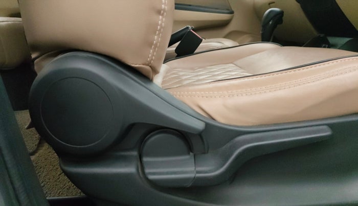 2018 Honda Amaze 1.2L I-VTEC V CVT, Petrol, Automatic, 31,936 km, Driver Side Adjustment Panel