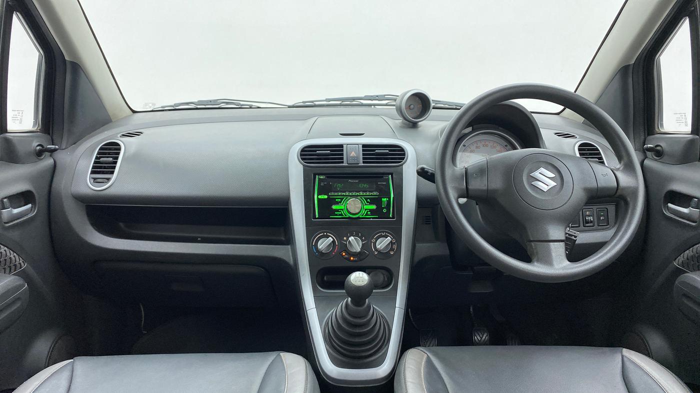 2013 Maruti Ritz VDI, Diesel, Manual, 84,499 km, Dashboard