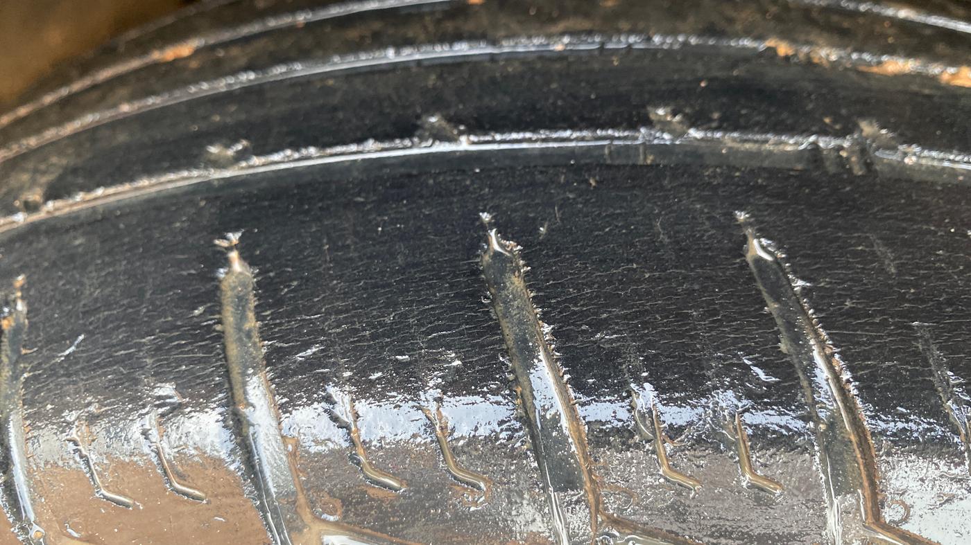 2015 Renault Duster RXL PETROL, Petrol, Manual, 42,724 km, Left Front Tyre Tread