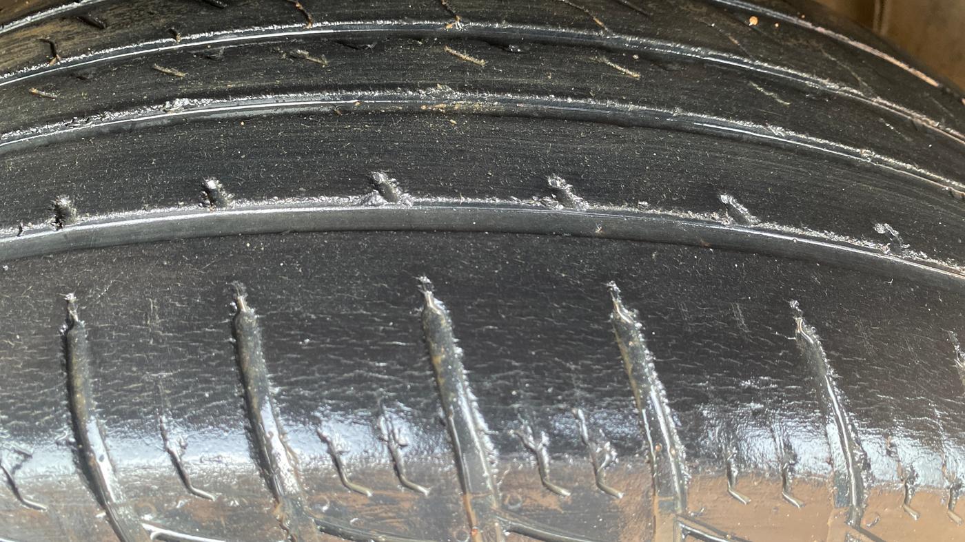 2015 Renault Duster RXL PETROL, Petrol, Manual, 42,724 km, Right Front Tyre Tread