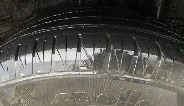 2022 KIA SONET HTX 1.0 IMT, Petrol, Manual, 41,899 km, Left Rear Tyre Tread