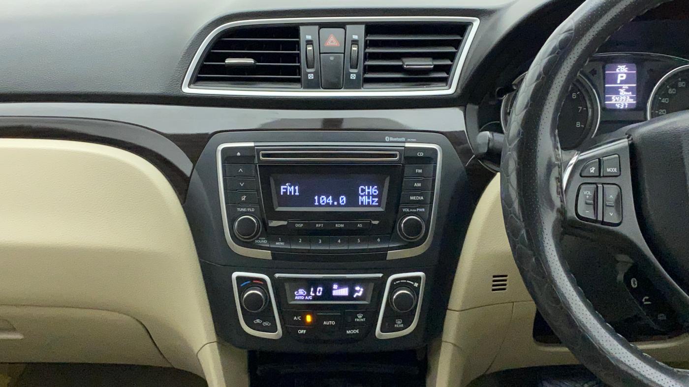 2017 Maruti Ciaz ZETA 1.4  AT PETROL, Petrol, Automatic, 54,575 km, Air Conditioner