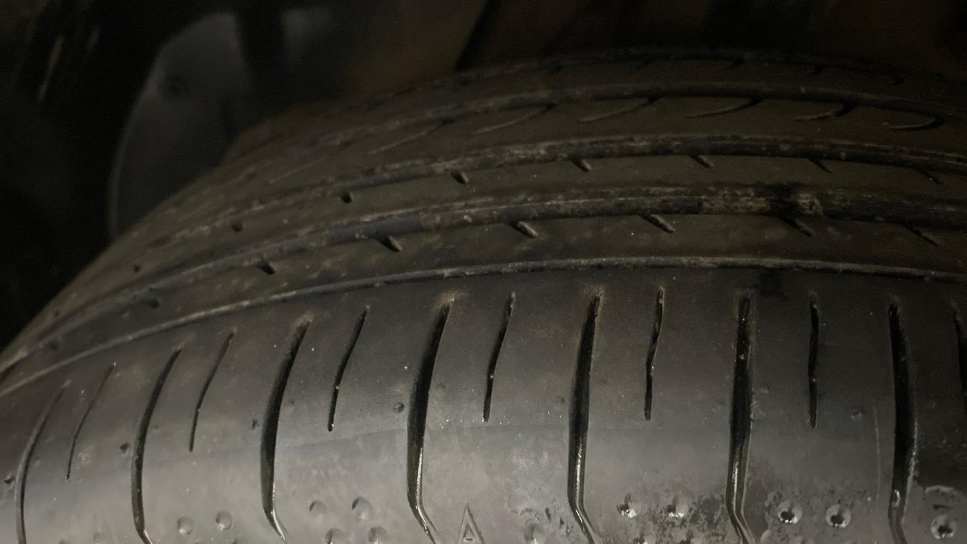 2021 MG HECTOR PLUS SHARP 1.5 PETROL TURBO CVT 6-STR, Petrol, Automatic, 45,123 km, Left Front Tyre Tread