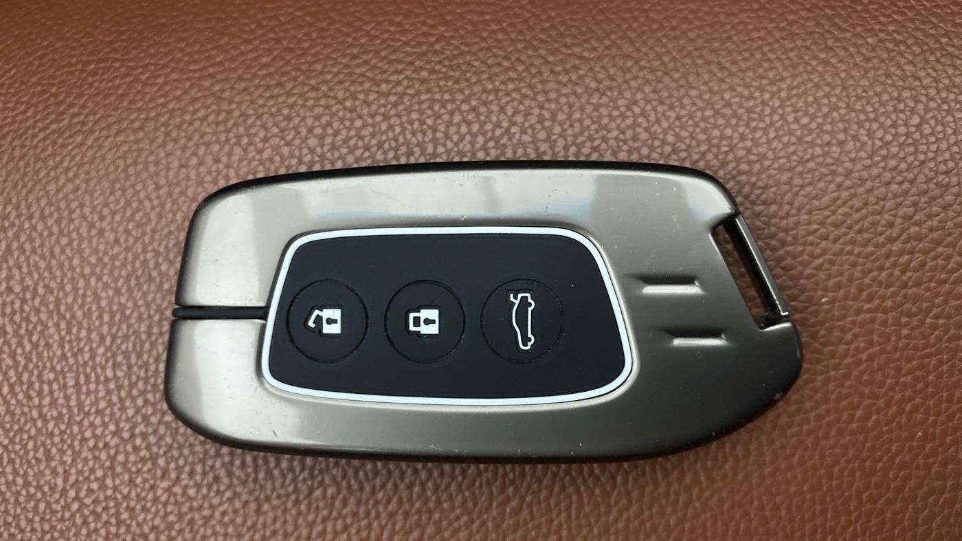 2021 MG HECTOR PLUS SHARP 1.5 PETROL TURBO CVT 6-STR, Petrol, Automatic, 45,123 km, Key Close Up