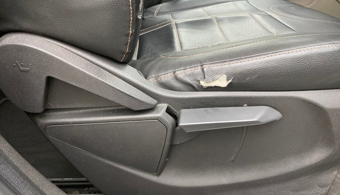 2016 Ford Ecosport TITANIUM 1.5L PETROL AT, Petrol, Automatic, 39,441 km, Driver Side Adjustment Panel