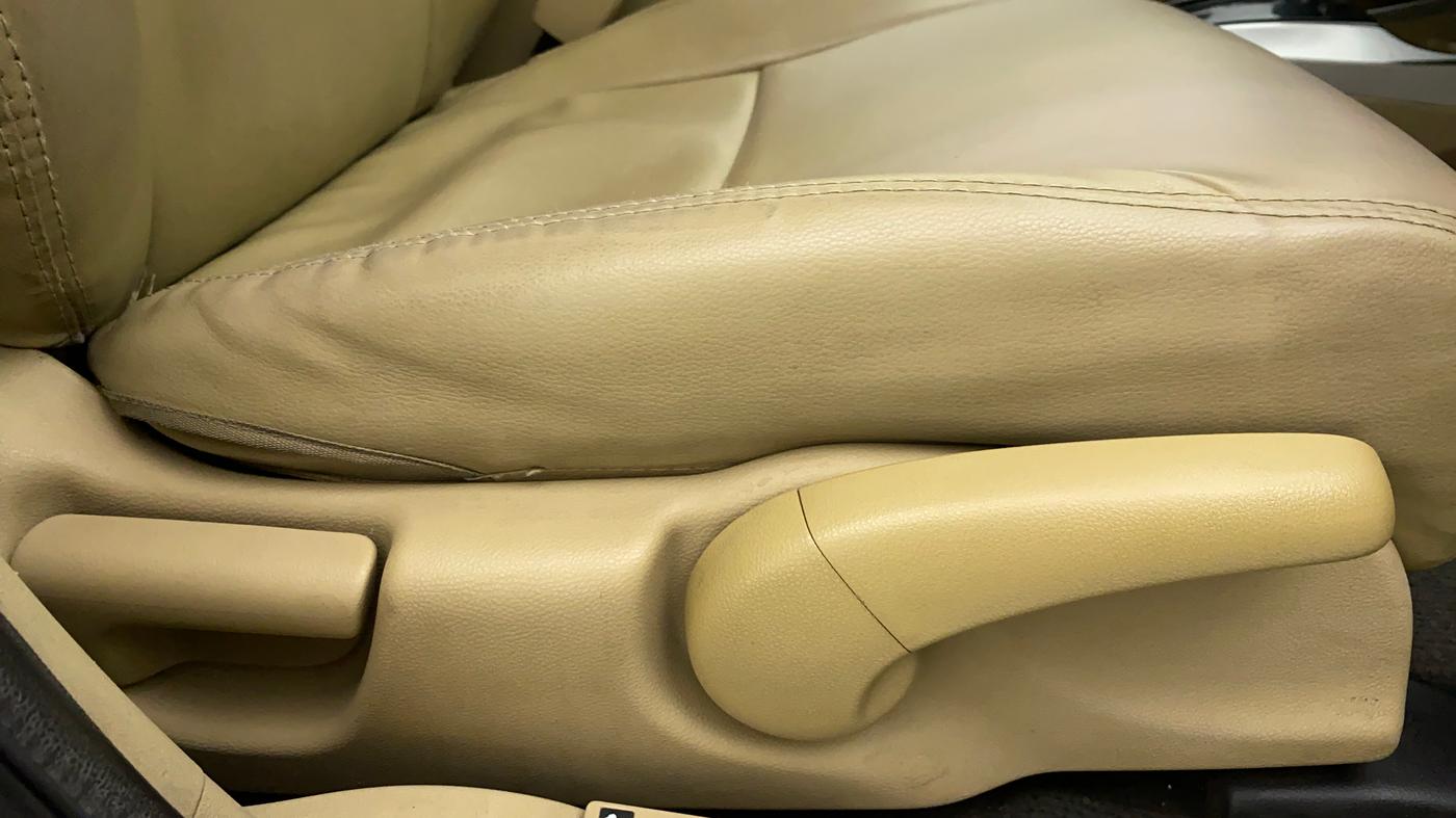 2010 Honda City 1.5L I-VTEC V AT, Petrol, Automatic, 39,653 km, Driver Side Adjustment Panel