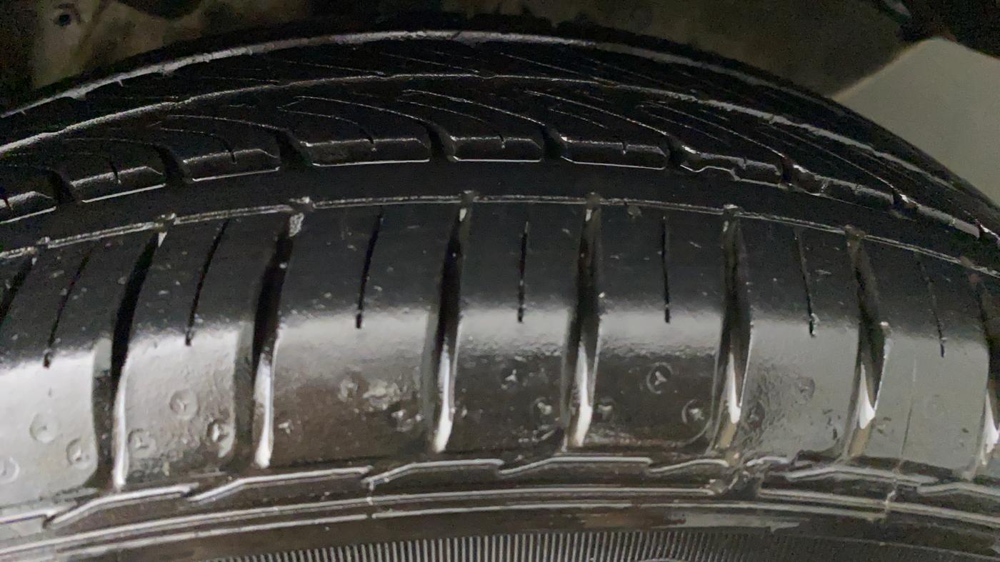 2010 Honda City 1.5L I-VTEC V AT, Petrol, Automatic, 39,653 km, Left Rear Tyre Tread