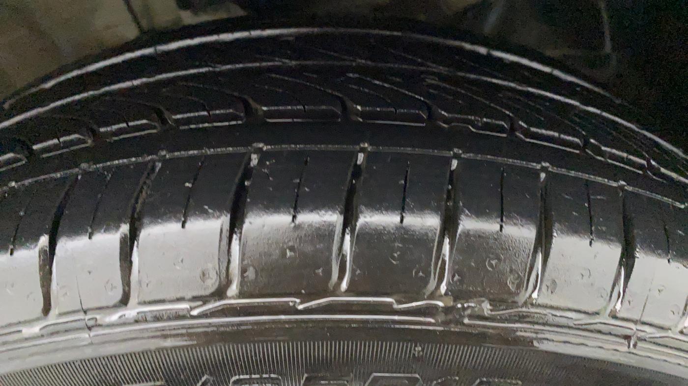 2010 Honda City 1.5L I-VTEC V AT, Petrol, Automatic, 39,653 km, Right Front Tyre Tread