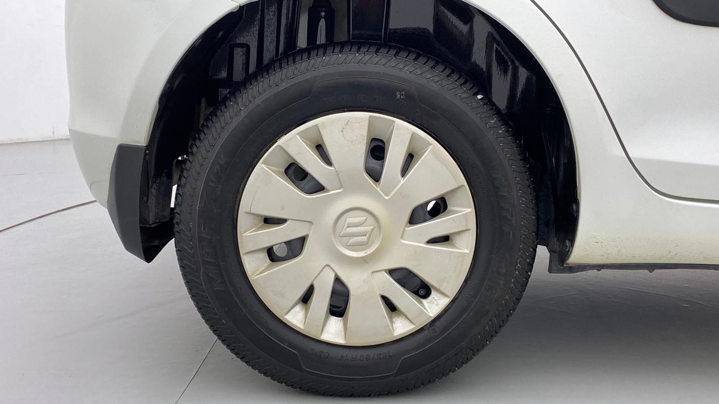 2013 Maruti Swift VXI D, Petrol, Manual, 57,323 km, Right Rear Wheel