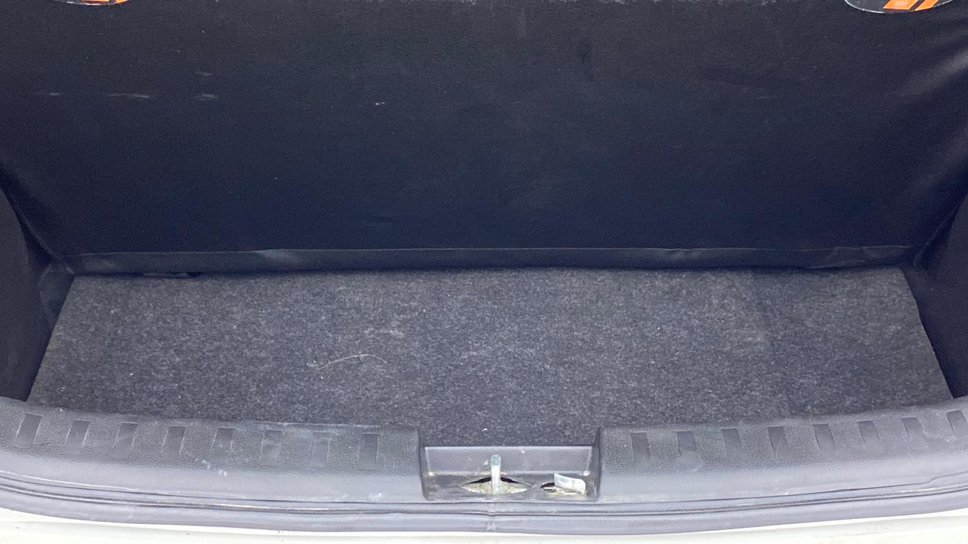2013 Maruti Swift VXI D, Petrol, Manual, 57,323 km, Boot Inside