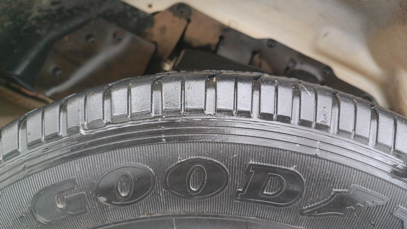 2022 Mahindra Bolero B6, Diesel, Manual, 78,797 km, Right Front Tyre Tread