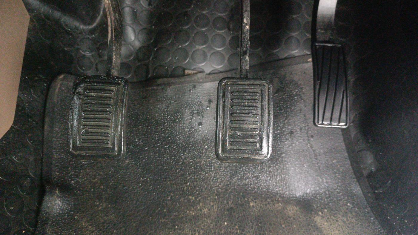 2022 Mahindra Bolero B6, Diesel, Manual, 78,797 km, Pedals