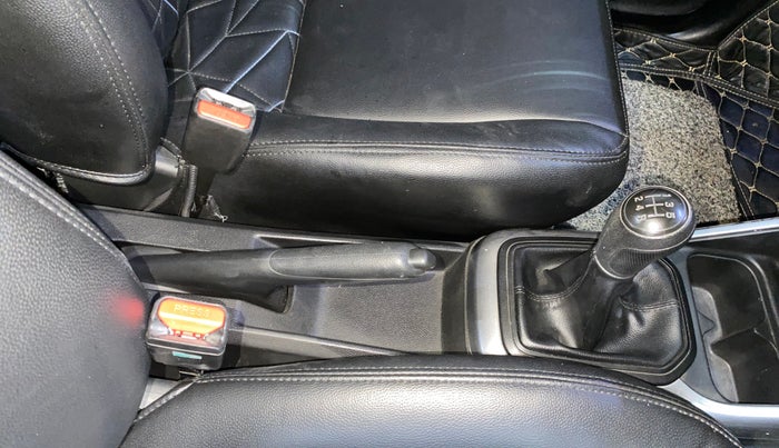 2020 Maruti IGNIS SIGMA 1.2, Petrol, Manual, 52,521 km, Gear Lever