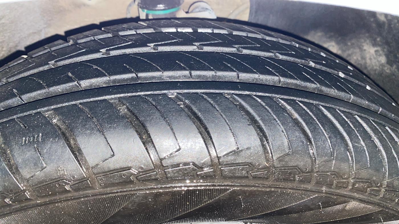 2020 Maruti IGNIS SIGMA 1.2, Petrol, Manual, 52,521 km, Right Front Tyre Tread