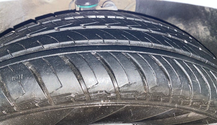 2020 Maruti IGNIS SIGMA 1.2, Petrol, Manual, 52,521 km, Right Front Tyre Tread