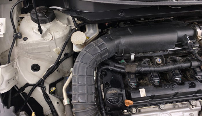 2023 Maruti Swift ZXI AMT, Petrol, Automatic, 35,438 km, Engine View - Right