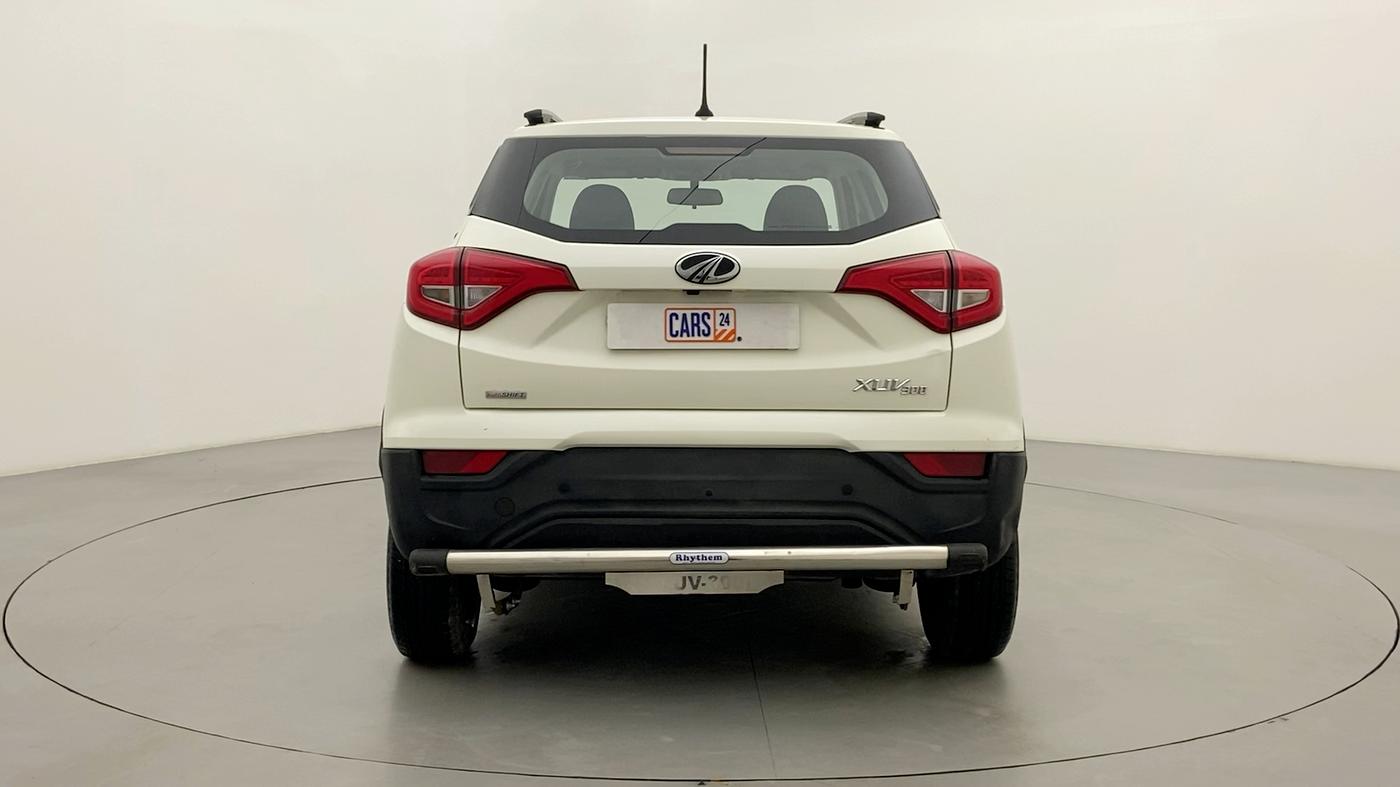 2022 Mahindra XUV300 1.2 W6 AT, Petrol, Automatic, 6,970 km, Back/Rear