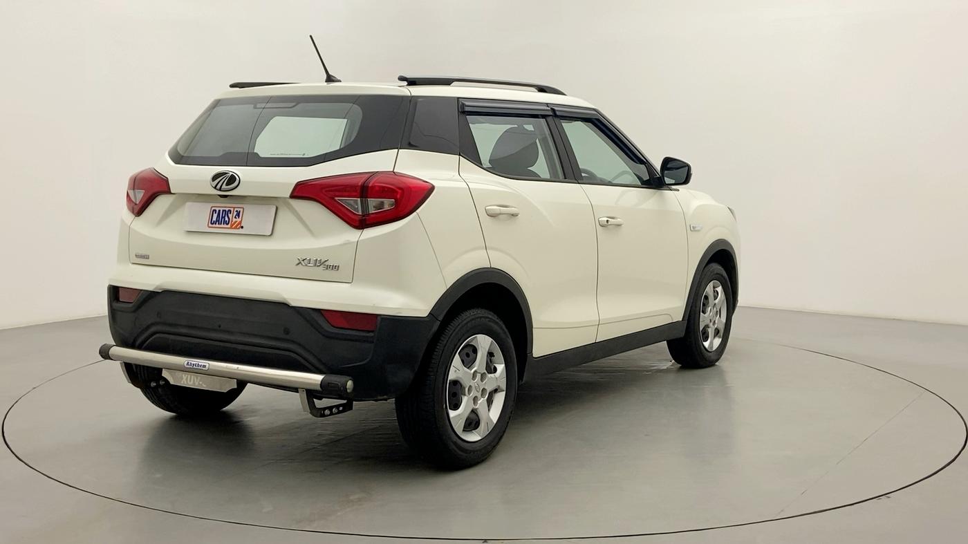 2022 Mahindra XUV300 1.2 W6 AT, Petrol, Automatic, 6,970 km, Right Back Diagonal