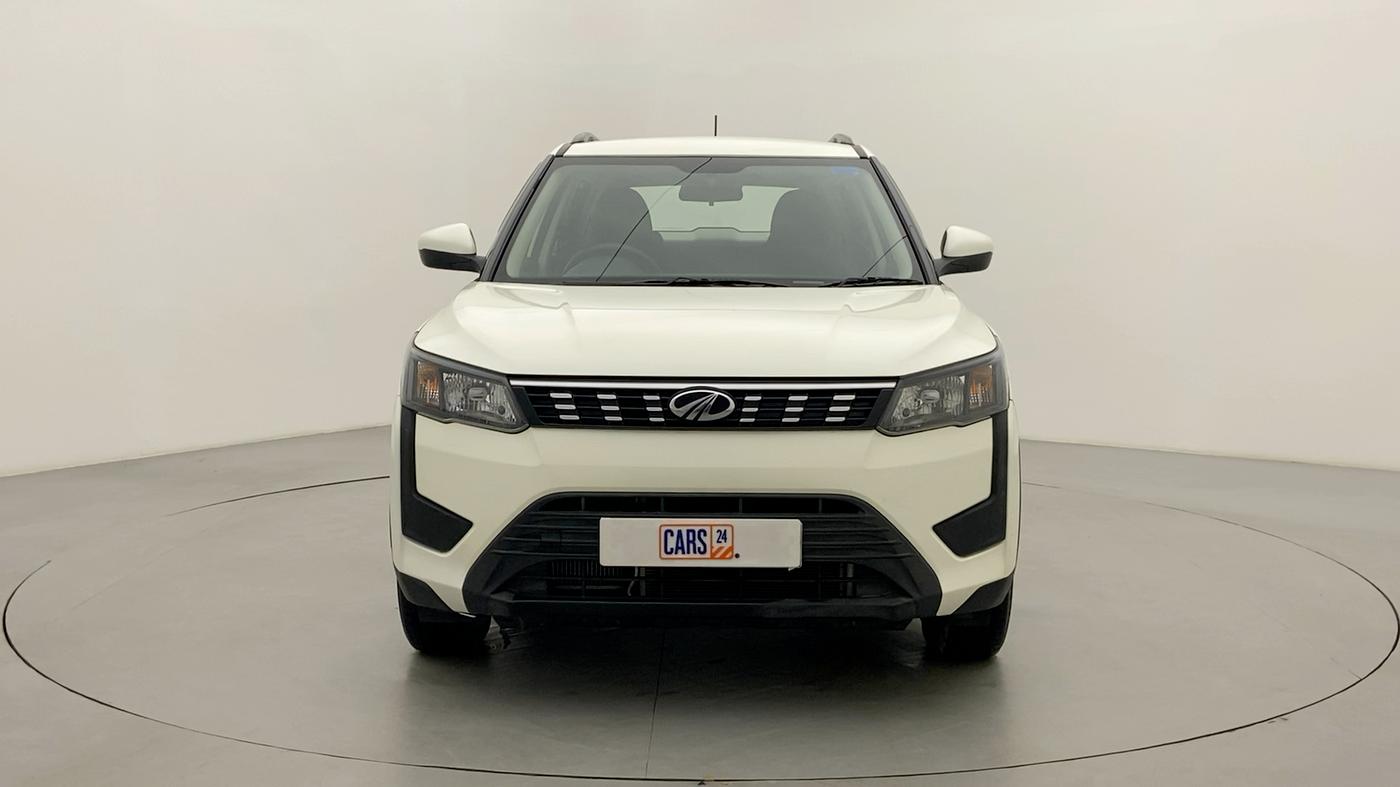 2022 Mahindra XUV300 1.2 W6 AT, Petrol, Automatic, 6,970 km, Front