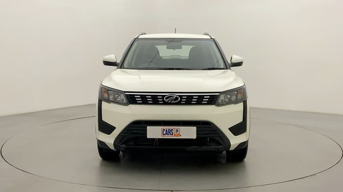 2022 Mahindra XUV300 1.2 W6 AT, Petrol, Automatic, 6,970 km, Front