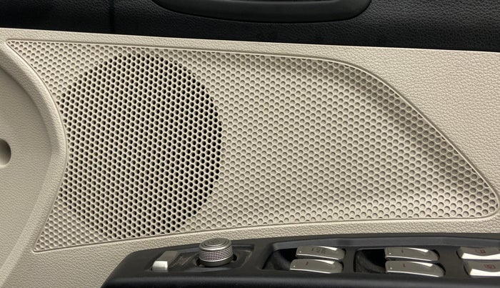 2022 Mahindra XUV300 1.2 W6 AT, Petrol, Automatic, 6,970 km, Speaker