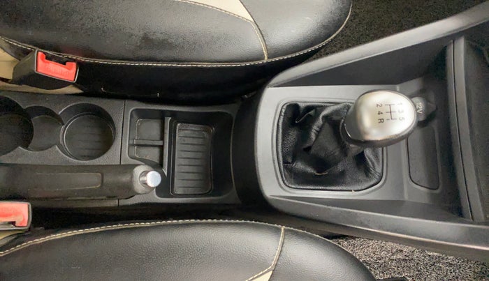 2016 Ford Figo Aspire TITANIUM 1.2 PETROL, Petrol, Manual, 59,046 km, Gear Lever