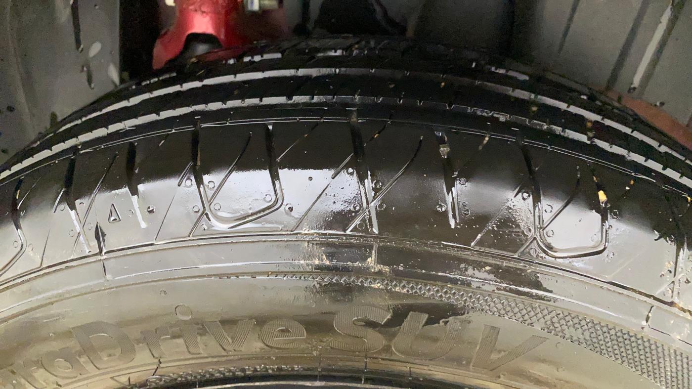 2025 Mahindra XUV 3XO REVX A 1.2 Petrol MT, Petrol, Manual, 4,378 km, Left Rear Tyre Tread