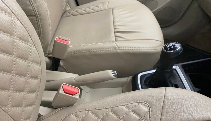 2021 Maruti Dzire VXI, Petrol, Manual, 22,840 km, Gear Lever