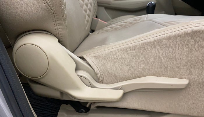 2021 Maruti Dzire VXI, Petrol, Manual, 22,840 km, Driver Side Adjustment Panel