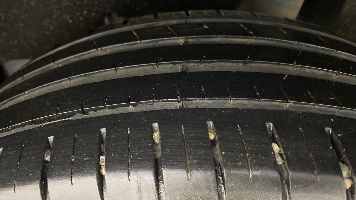2020 Maruti Baleno ZETA PETROL 1.2, Petrol, Manual, 17,633 km, Left Rear Tyre Tread