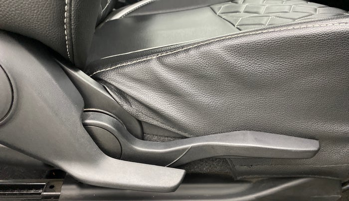 2020 Maruti Baleno ZETA PETROL 1.2, Petrol, Manual, 17,633 km, Driver Side Adjustment Panel