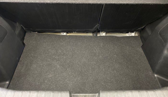 2020 Maruti Baleno ZETA PETROL 1.2, Petrol, Manual, 17,633 km, Boot Inside