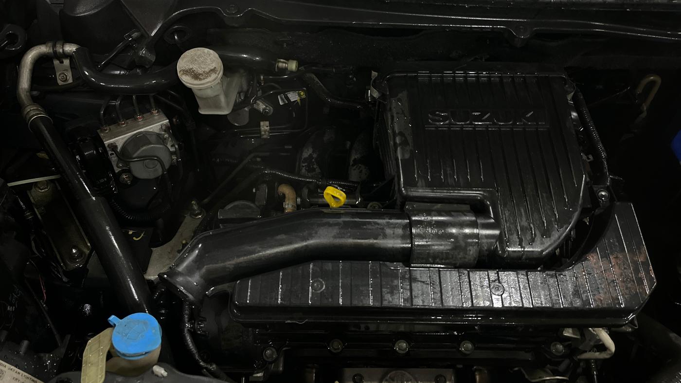 2015 Maruti Ertiga VXI, Petrol, Manual, 1,00,674 km, Engine View - Right