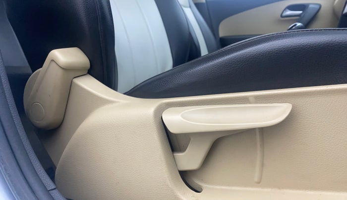 2015 Volkswagen Polo HIGHLINE1.2L, Petrol, Manual, 36,832 km, Driver Side Adjustment Panel