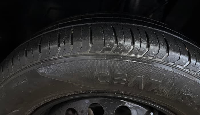 2022 Tata PUNCH PURE MT, Petrol, Manual, 36,833 km, Left Front Tyre Tread