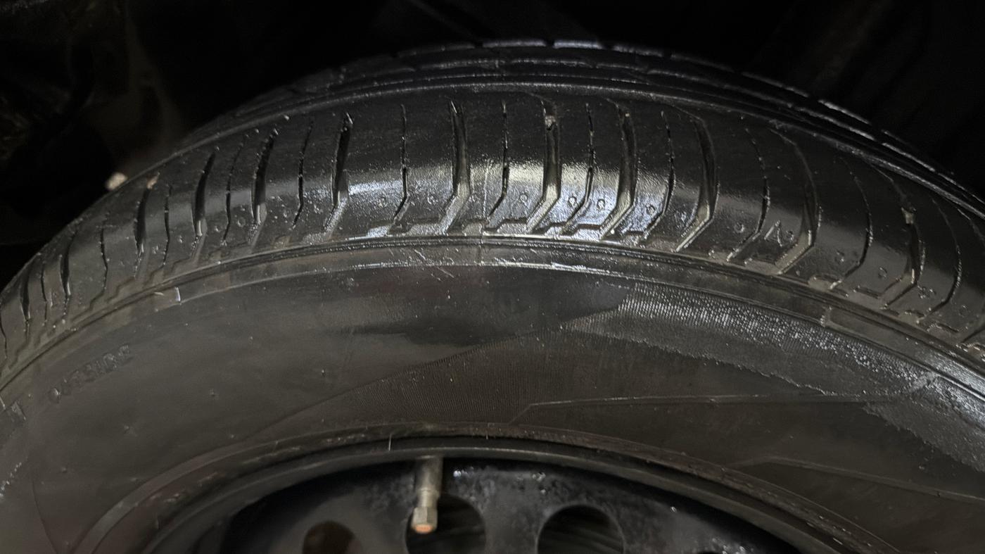 2022 Tata PUNCH PURE MT, Petrol, Manual, 36,833 km, Right Rear Tyre Tread