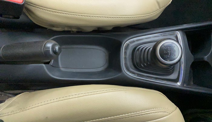 2020 Honda Amaze 1.2L I-VTEC S, Petrol, Manual, 1,19,949 km, Gear Lever