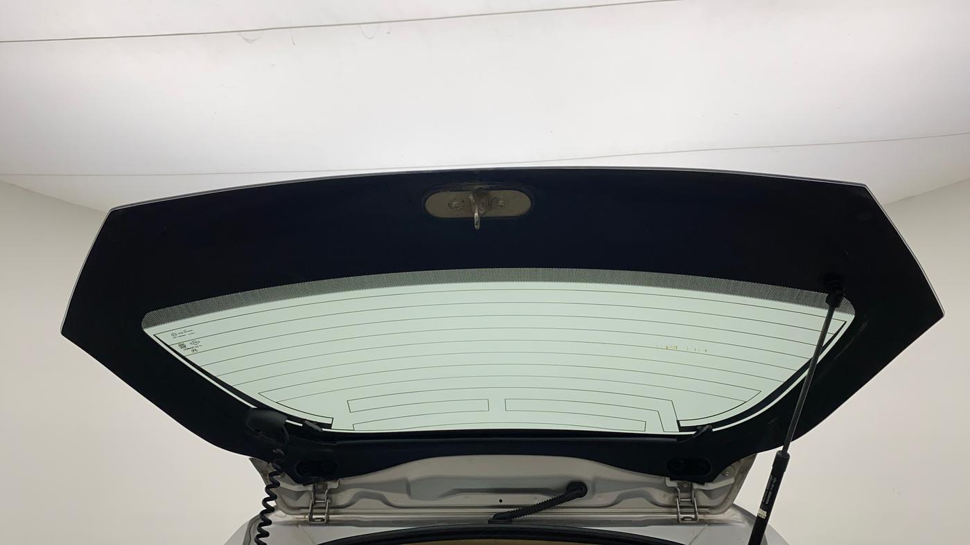 2015 Honda Brio S MT, Petrol, Manual, 34,105 km, Boot Door Open